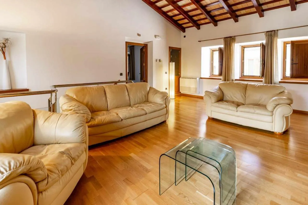 Vila Cal Parent Casa Rural En El Pla De Lestany Ollers