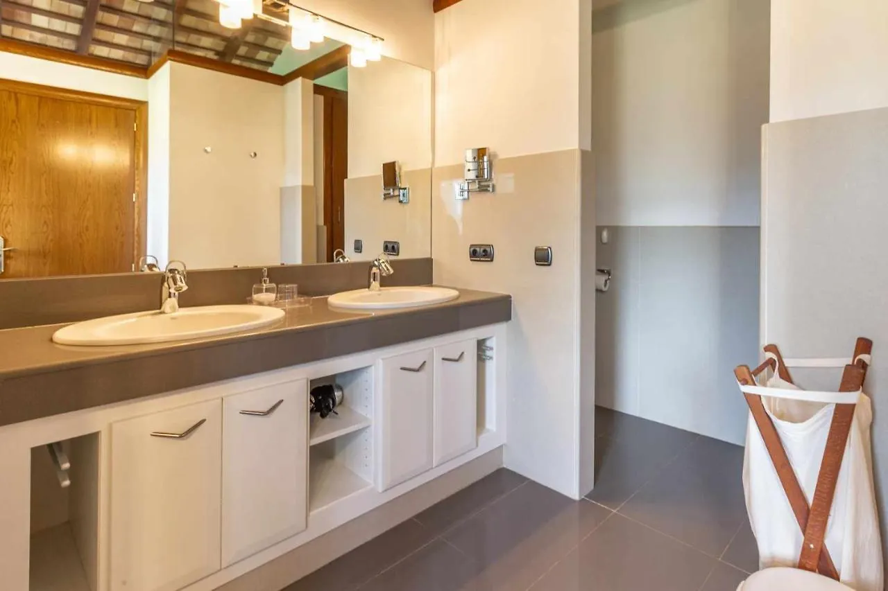 Vila Cal Parent Casa Rural En El Pla De Lestany Ollers